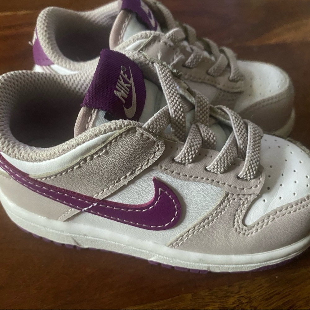 Nike dunk toddler 7c purple